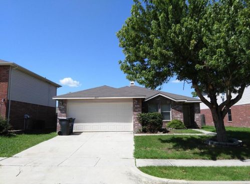 2237 Maple Dr, Oak Point TX  75068-5658 exterior