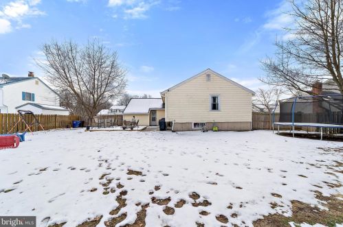 2506 Yellowstone Rd, Riverton NJ  08077-3164 exterior