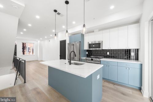 734 Dudley St, Philadelphia PA 19148-2340 exterior