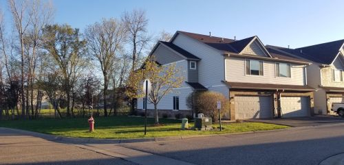 198 Morgan Ln, Lino Lakes, MN 55014-5512