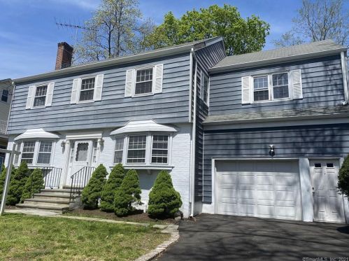118 3rd St, Stamford, CT 06905-4020