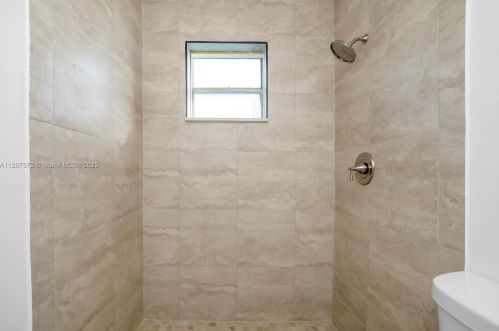 1401 3rd Ave, Dania Beach FL  33004-4214 exterior