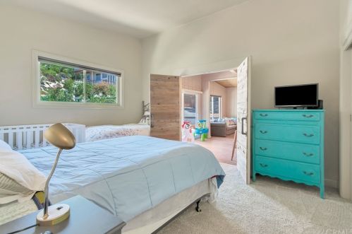 8121 Smith Point Rd, Lake Nacimiento CA  93426-9633 exterior