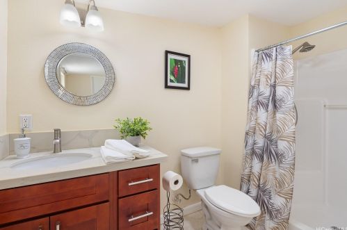 91-1056 Kauiki St, Ewa Beach HI  96706 exterior