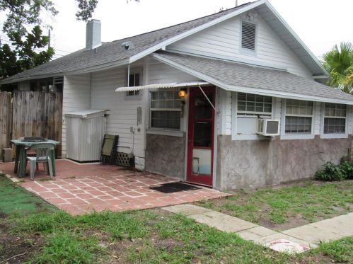 1212 Minnesota St, Orlando, FL 32803-2039