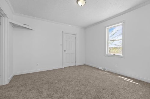 711 Bluff St, Bridgeville PA  15017-2431 exterior