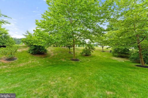 15116 Gaffney Cir, Gainesville, VA 20155-4890