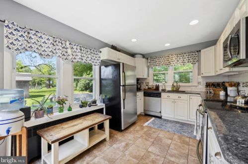 838 Concord Rd, Glen Mills PA  19342-1338 exterior