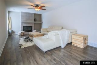 14401 31st St, Bellevue, NE 68123-2717
