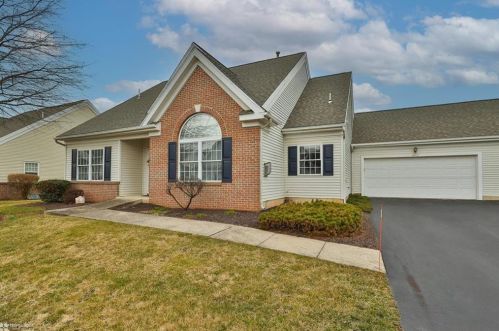 4913 Steeplechase Dr, Macungie PA  18062-8308 exterior