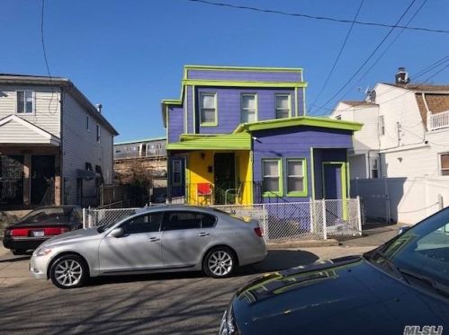 10-59 Beach 22nd St, Far Rockaway, NY 11691-2732