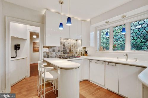 4310 42, Washington DC 20016-4613 exterior