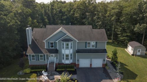 9 Maxim Ct, Jackson Twp NJ 08527-3893 exterior