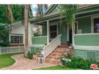 2518 19th St, Bakersfield, CA 93301-3413