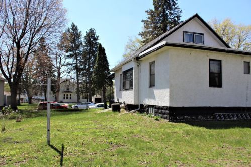 419 Budd St, Fairmont MN  56031-2959 exterior