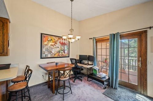 5121 148th St, Saint Paul MN 55124-6655 exterior