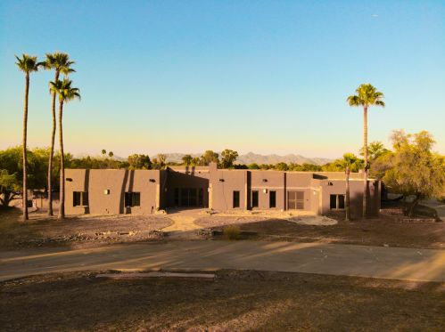 4844 Tomahawk Trl, Scottsdale AZ  85253-2000 exterior