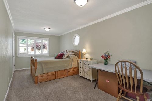 1505 Dudley Pl, Santa Rosa CA  95401-4525 exterior