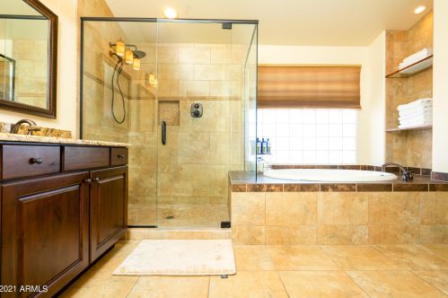 10301 Celtic Dr, Scottsdale AZ  85260-7285 exterior