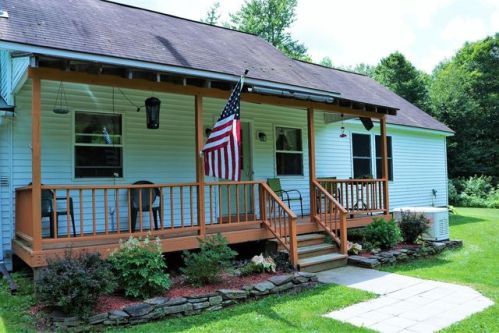 371 Shelly Rd, West Laurens, NY 13796-1201