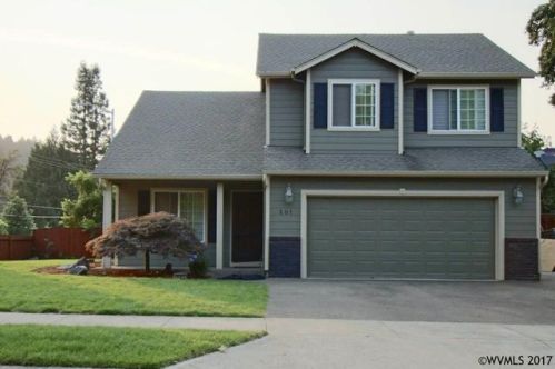 201 Pioneer Dr, Silverton, OR 97381-8701
