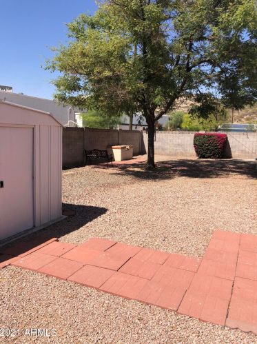 13832 17 Ave, Phoenix AZ 85086-7250 exterior