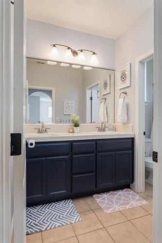 4264 Borderlands Dr, Rancho Cordova CA 95742-7754 exterior