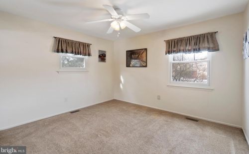 1162 Horseshoe Dr, Blue Bell PA  19422-1947 exterior