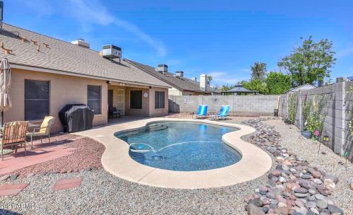 4208 Cielo Grande, Glendale AZ  85310-4093 exterior