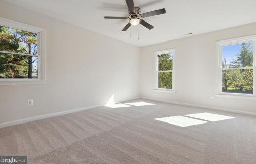 5758 Benford Dr, Haymarket VA  20169-2503 exterior