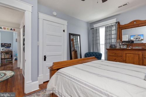 141 Funk St, Strasburg VA  22657-2403 exterior