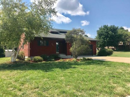 509 Delaware St, Boone, IA 50036-4954