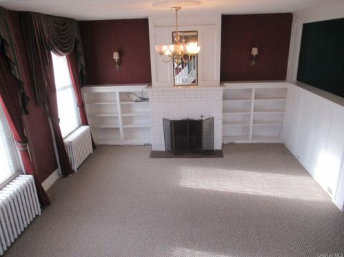 18 Main St, Port Jervis NY  12771-1849 exterior