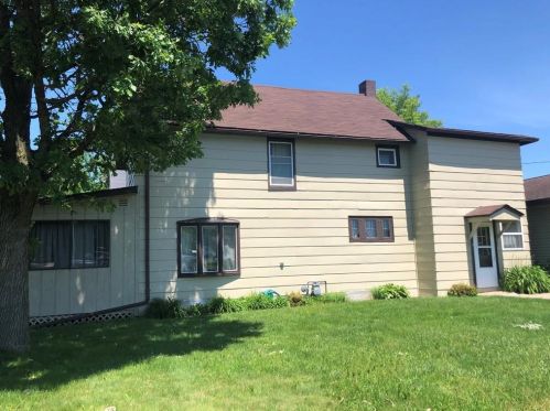 64 2nd St, Poskin, WI 54812-1114