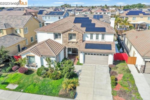 718 Solitude Dr, Oakley, CA 94561-2298