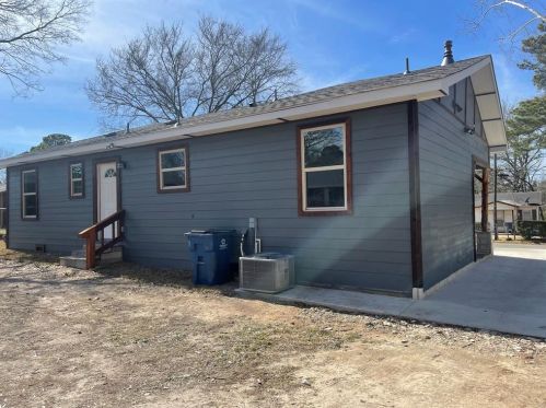 904 Hamlett St, Athens, TX 75751-4114