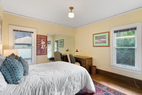 1819 Beverly Rd, Milwaukee WI 53211-2504 exterior