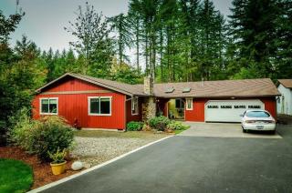 5712 Lancelot Ct, Olympia, WA 98512-1951