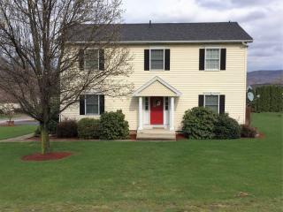 313 Turkey Path Rd, Sugarloaf, PA 18249-3225