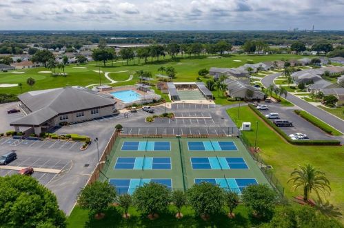 552 Petrel Cir, Lakeland FL  33809-7663 exterior