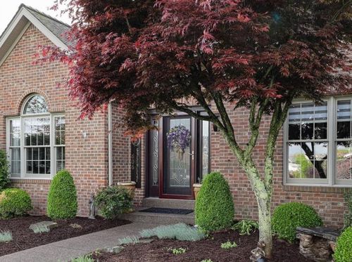 606 Greenleaf Ct, Eighty Four, PA 15330-2864