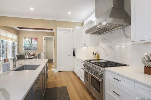 169 Franklin St, Denver CO  80218-4004 exterior