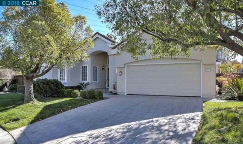 221 Dove Creek Ln, Danville, CA 94506-1360