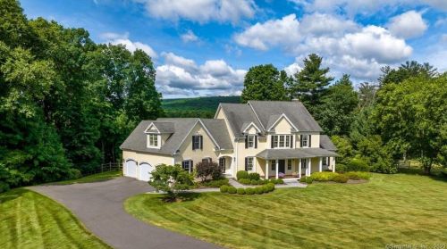 12 Holcomb Ridge Rd, Granby, CT 06090-1608