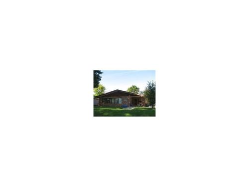 638 7th St, Nevada, IA 50201-2356