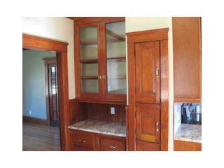 132 Church St, Warwick RI  02818-3327 exterior