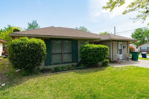 3135 Maple Ave, Greenville TX  75402-6691 exterior