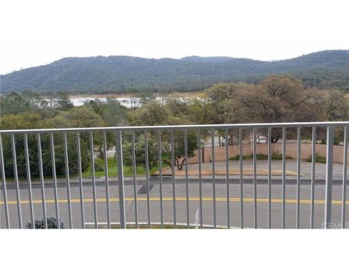 6558 Jack Hill Dr, Oroville, CA 95966-3863