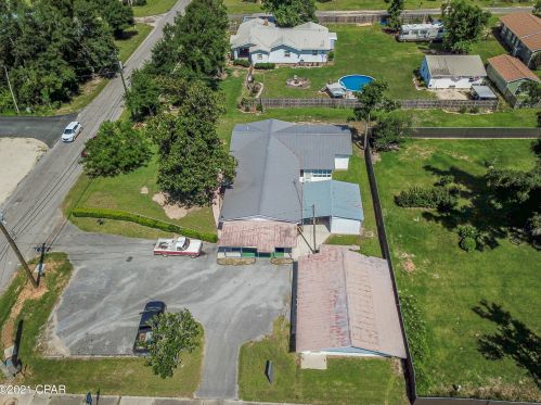 2487 3 Ave, Alford FL  32420-6847 exterior