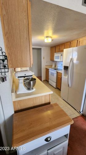 1056 Mesquite Dr, Sierra Vista, AZ 85635-1273